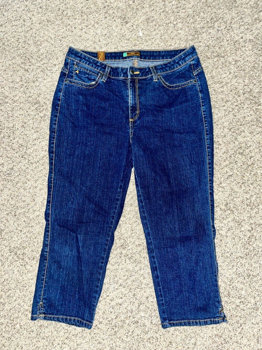 Aura from Wrangler Short Rise Size 12P/AVG 99% Cotton
